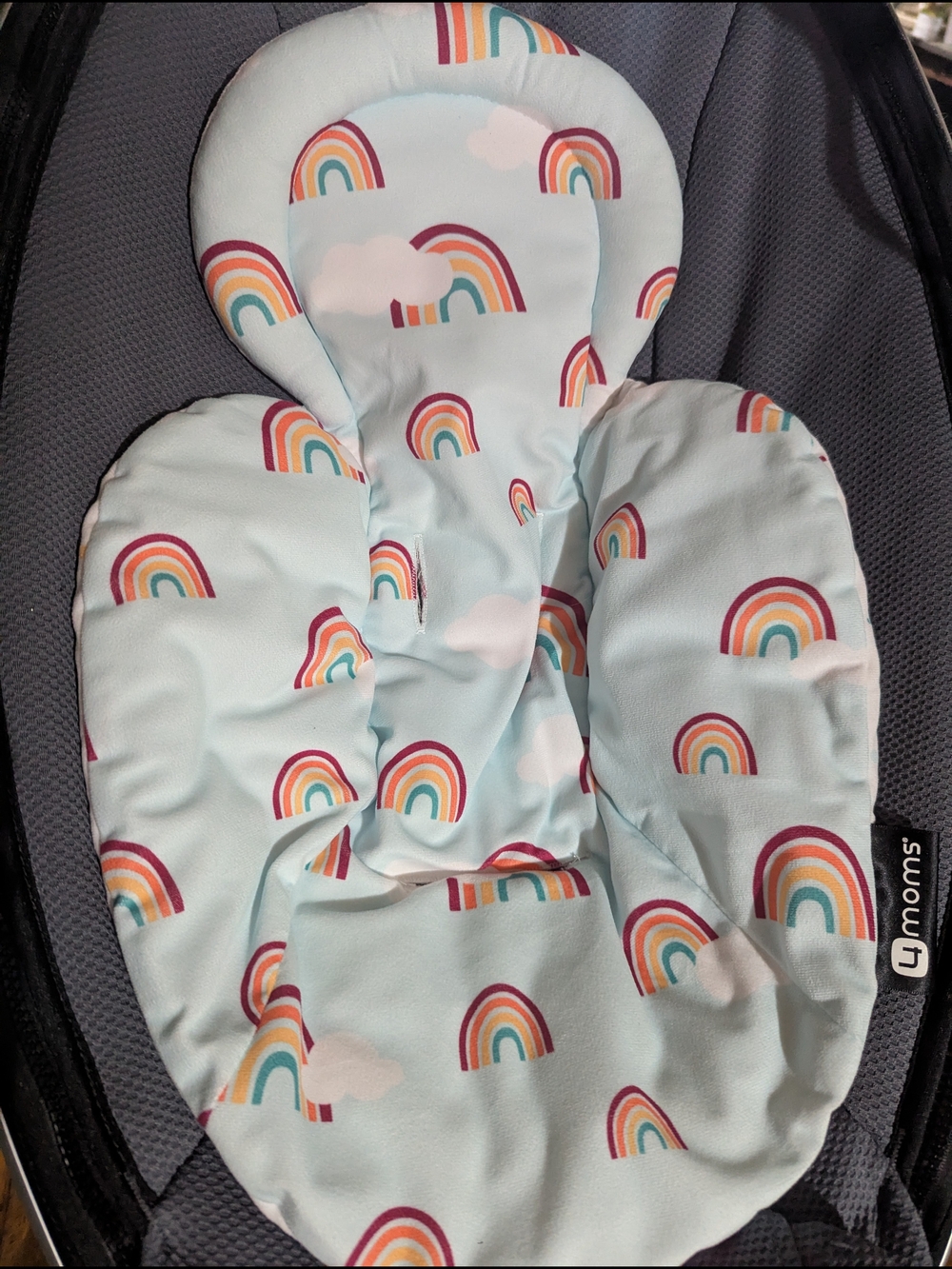 4Moms Rainbow Reversible Newborn Insert